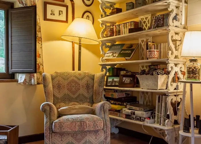 Casa vacanze Charming House With View Calgar