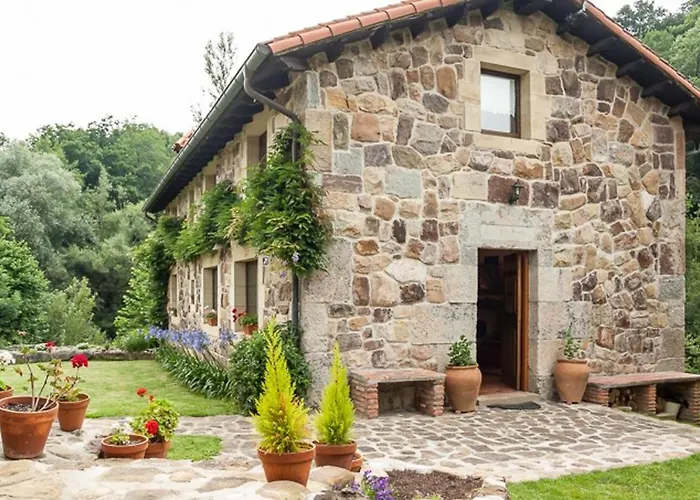 Prázdninový dům Charming House With View *