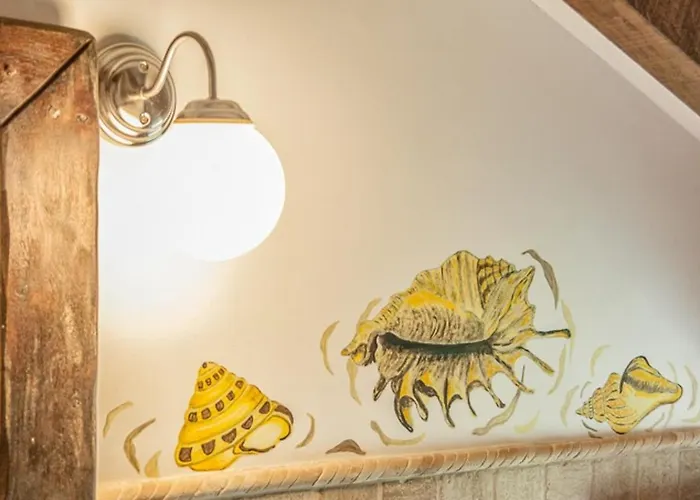 Prázdninový dům Charming House With View